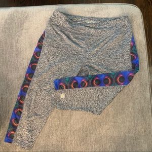 LuLaRoe patterned cropped Leggings